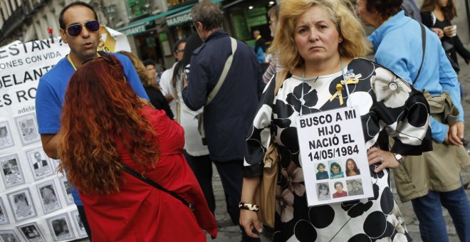 Comienza el juicio contra el doctor Vela, el primero en España por el robo de bebés durante el franquismo