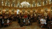 La Cámara de Comercio de España en Francia programa un espectáculo sexista en una cena para empresarios