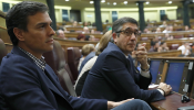 Patxi López inicia una dura campaña contra Pedro Sánchez