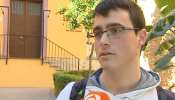 El joven con pocos recursos que perdió su beca por un euro: "Tendré que trabajar para poder estudiar"