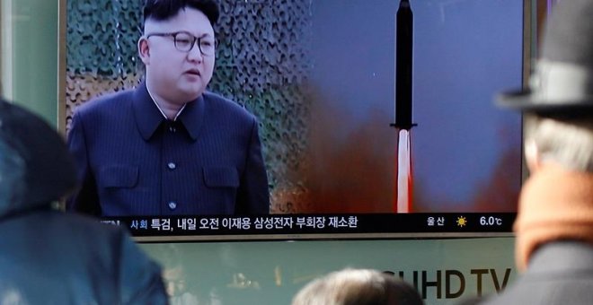 Pionyang lanza su primer misil con Trump