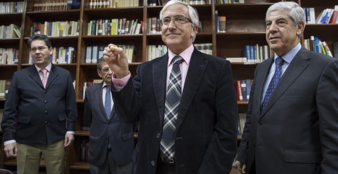 Una sala presidida por un ex alto cargo de la Junta enjuiciará a Chaves y Griñán