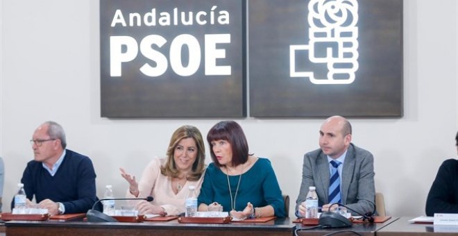 La plana mayor del PSOE-A apoya a Susana Díaz en su decisión de optar a primarias