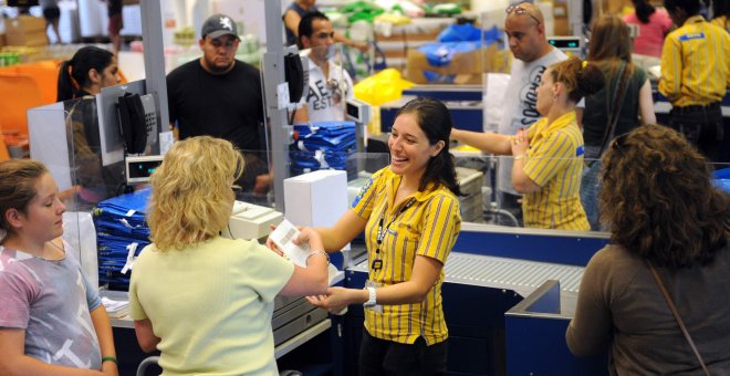 La patronal de Carrefour, Ikea y El Corte Inglés plantea una alza salarial del 2%