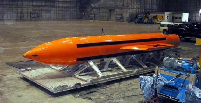 Estats Units llança sobre l'Afganistan la seva bomba no nuclear més destructora