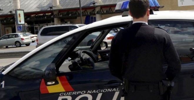 La Policía desaloja una fiesta con 733 personas en Linares