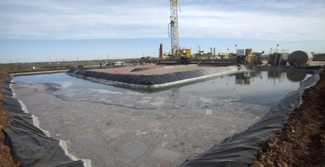 El Gobierno veta una ley que prohíbe el fracking porque aumenta 100 millones el gasto