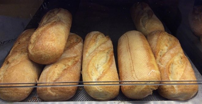 Panaderos piden a la RAE que suprima el refrán 'pan con pan comida de tontos'