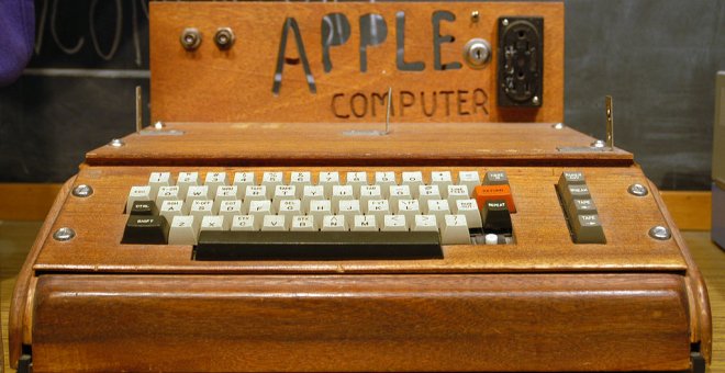 Uno de los pocos 'Apple I' que aún funcionan es subastado por 110.000 euros