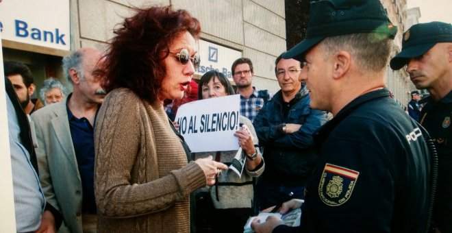 La PDLI condena el acoso de un sindicato policial a la periodista Cristina Fallarás