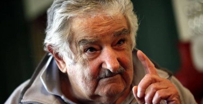 José Mujica alerta del "holocausto ecológico" de la sociedad de consumo
