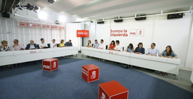 Sánchez esconde una reunión “informal” de la Ejecutiva del PSOE en Daimiel