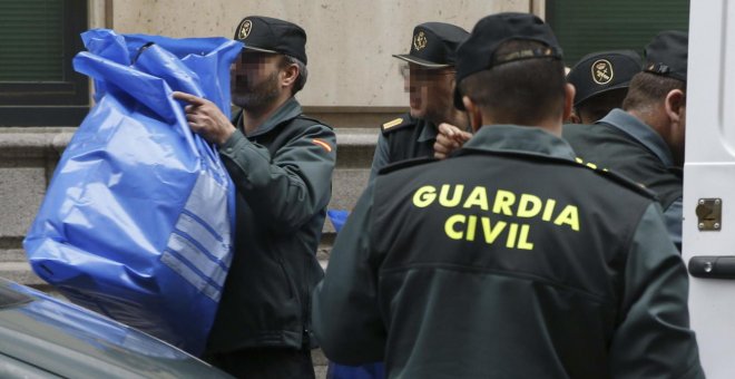 Guardias civiles de Sevilla protestan porque su traslado a Catalunya les ha costado a cada uno más de 200 euros de su bolsillo