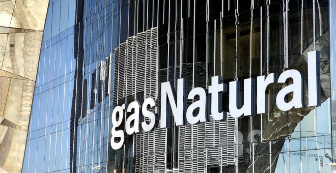 CaixaBank i Gas Natural també traslladen la seu social fora de Catalunya