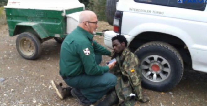 Unos cazadores hallan a un subsahariano perdido tras saltar solo la valla de Ceuta
