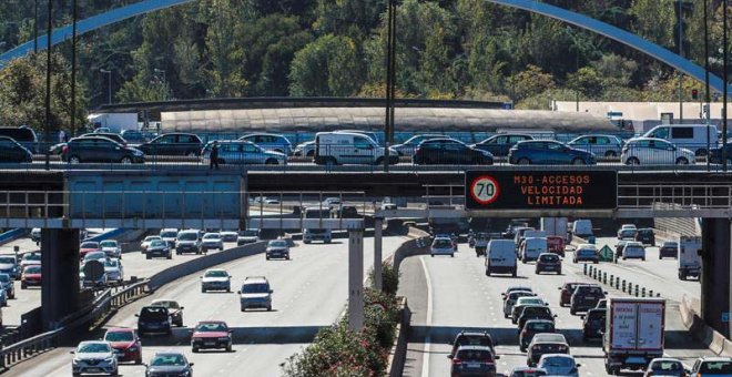 Este miércoles no se podrá aparcar en el centro de Madrid ni circular a más de 70 km/h