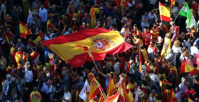 L'unionisme combina crides a la convivència amb la petició de presó pel president Puigdemont