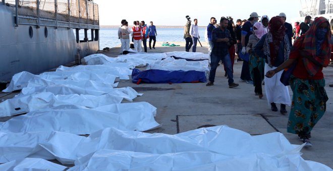 Mueren siete migrantes, incluidos dos niños, tras un naufragio frente a la isla de Lesbos