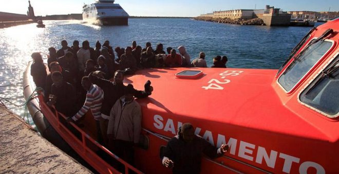 Salvamento Marítimo rescata a 164 personas en el Estrecho durante este sábado