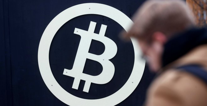 El bitcóin alcanza nuevo récord de 16.000 dólares en medio de una racha volátil