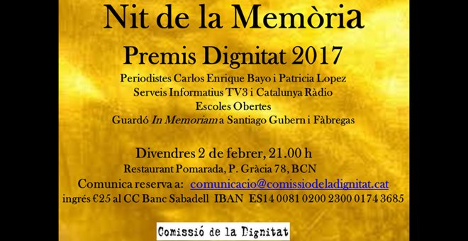 Dos periodistas de 'Público' reciben el Premi de la Dignitat 2017 en la "Nit de la Memòria"