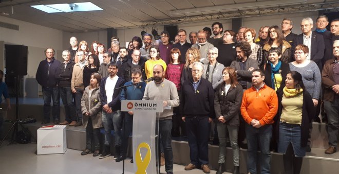 Òmnium Cultural mantindrà durant el 2018 la denúncia cap a un govern espanyol "que trepitja drets fonamentals"