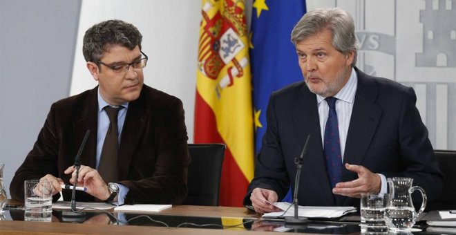 Méndez de Vigo no aclara cómo reforzará el castellano en las escuelas catalanas