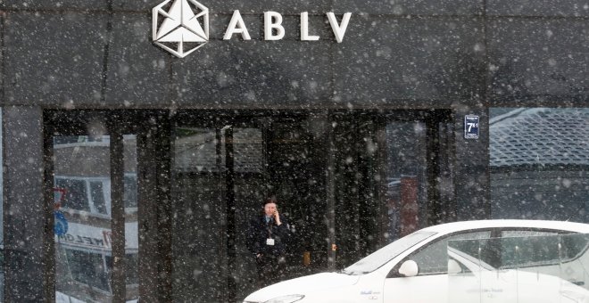 El BCE bloquea los pagos del banco letón ABLV acusado de blanqueo en EEUU