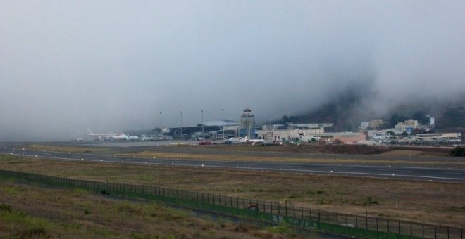 Los aeropuertos de Tenerife vuelven a estar operativos