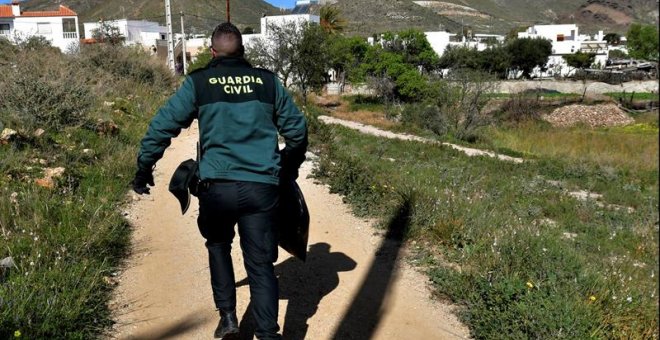 Detenido un hombre por saltarse la orden de alejamiento de la madre del niño desaparecido en Almería