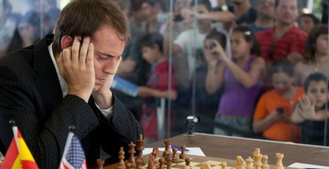 El maestro del ajedrez Paco Vallejo se retira del Europeo hundido por Hacienda y el póker