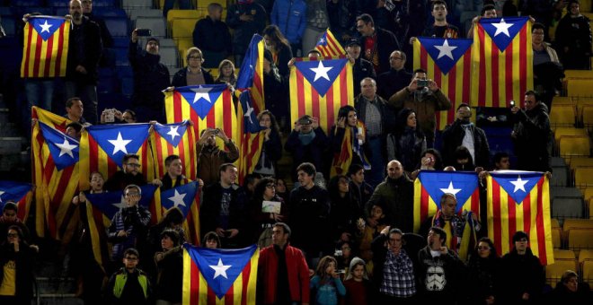 El TSJ de Madrid confirma la prohibición de exhibir estelades en la final de la Copa