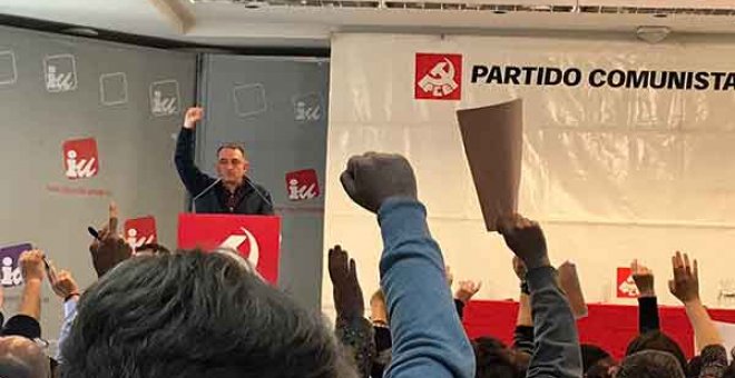 Enrique Santiago elegido nuevo secretario general del Partido Comunista