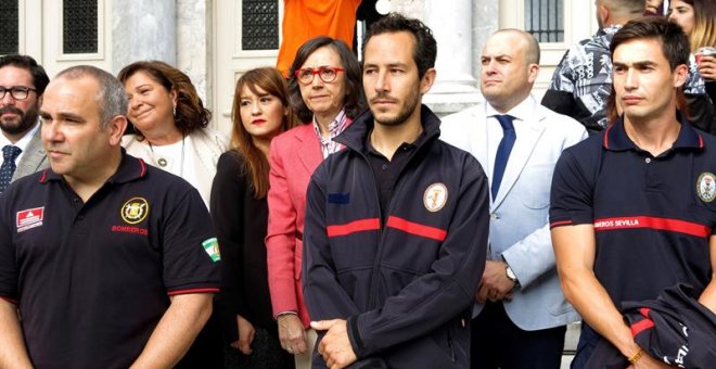 Los bomberos españoles se muestran confiados en conseguir su absolución