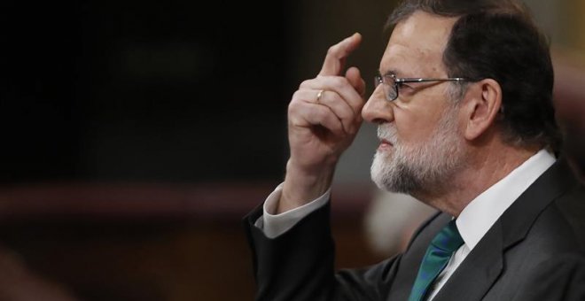 Rajoy, a Podemos: "Se van a tener que comer los Presupuestos con patatas"