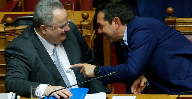 Tsipras supera una moción de censura provocada por el nombre de Macedonia