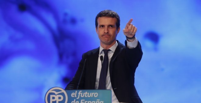 El PP pasa al ataque por el máster de Casado: ve intenciones ocultas en la jueza y vuelve a la teoría de la conspiración