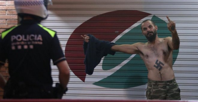 Sis persones detingudes després d'un atac feixista a Nou Barris