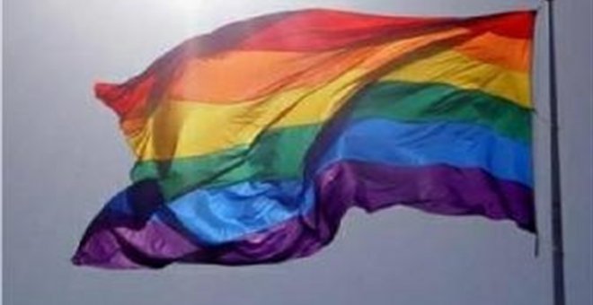 Agreden y amenazan de muerte a una pareja gay en Fuenlabrada al grito de "escorias"