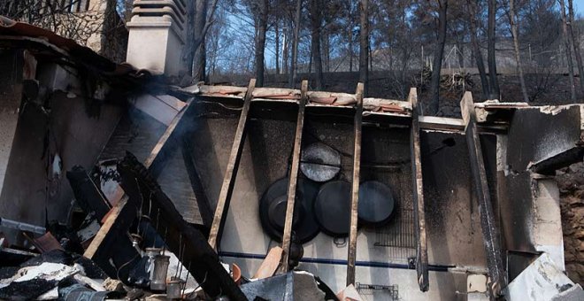 Los bomberos dan por extinguido el incendio de Llutxent tras arrasar más de 3.200 hectáreas en una semana
