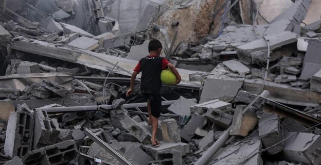 Un total de 18 palestinos heridos en Gaza en un ataque israelí a un edificio de cinco plantas