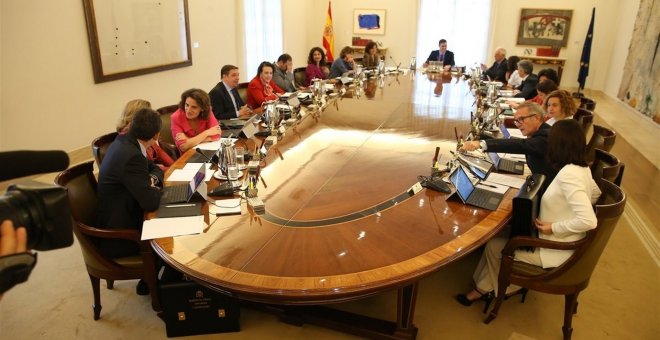 El Gobierno convoca para la próxima semana la comisión de seguimiento del pacto entre PSOE y Podemos