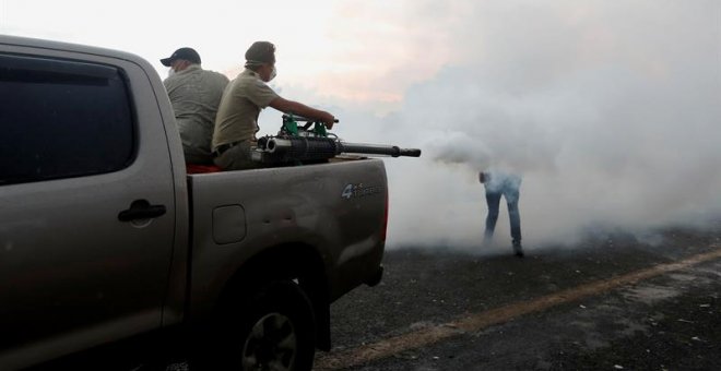 Miles de migrantes hondureños marchan hacia EEUU huyendo de la violencia y pobreza de su país