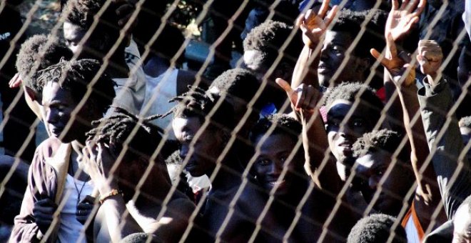 El juez de Ceuta imputa a nueve migrantes como cabecillas del salto a la valla de julio