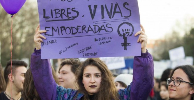 Condenados a 14 años de cárcel los tres acusados de violar a una joven en Sevilla