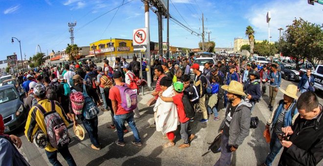 La caravana migrante se desintegra en Tijuana