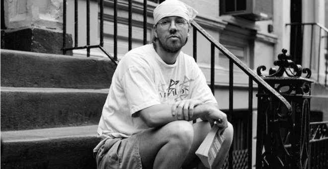 "El lector es un náufrago dentro de su propio cráneo" David Foster Wallace