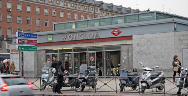 Un hombre golpea con una botella a un transexual de 25 años en el distrito madrileño de Moncloa