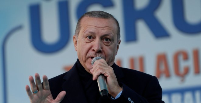 Erdogan critica la intervención policial contra las protestas de los chalecos amarillos