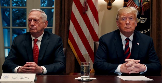 El jefe del Pentágono, James Mattis, presenta su dimisión por "diferencias" con Trump